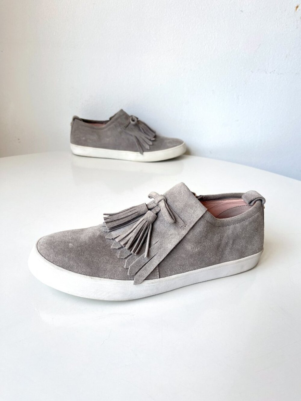 Kate Spade Gray Tan Suede Lenna Tassel Sneakers Shoes Size 8.5